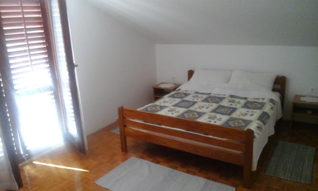 Apartment Rogic Biograd Na Moru Extérieur photo