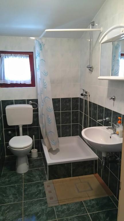Apartment Rogic Biograd Na Moru Extérieur photo